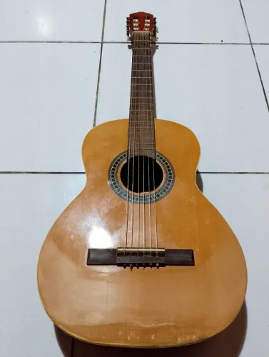 Violão Giannini Infantil Acústico R$ 190,00