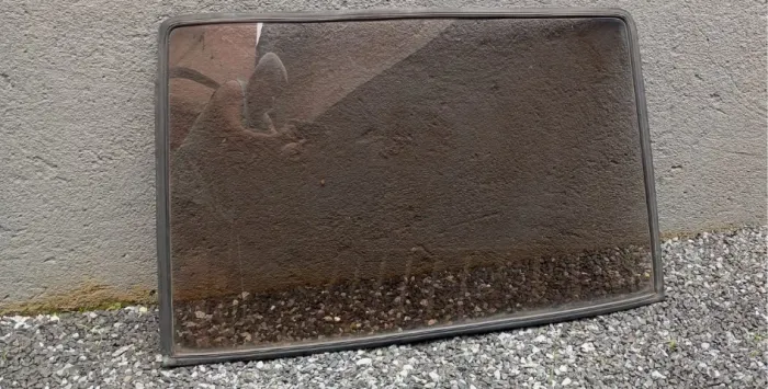 Vidro Traseiro (Vigia) Vw Passat 76 - Sem Detalhes