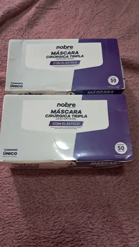 Vendo duas caixas de Máscara Descartávei Nobre