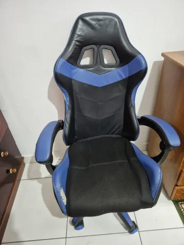Cadeira gamer azul