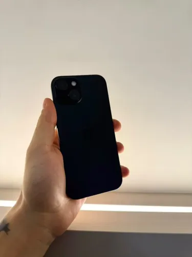 IPHONE 15 128GB