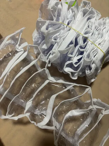 Colmeia organizadora para roupas de bebê 