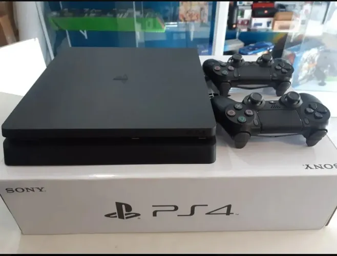 Playstation 4 Slim 1TB FIRM 13.00