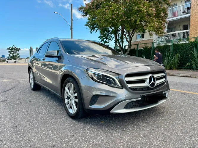 Mercedes-Benz GLA 200 Adv. 1.6/1.6 TB 16V Flex Aut. 2015