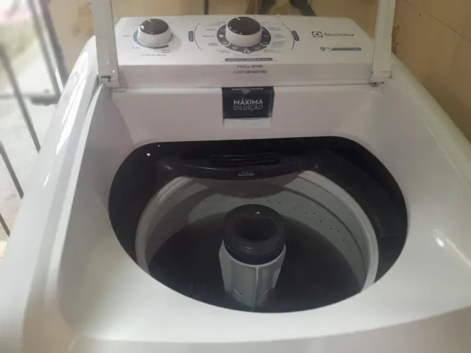 Máquina de Lavar Electrolux 9kg Essential Care - Impecável!