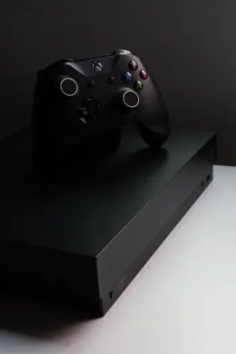 Xbox One X 100%
