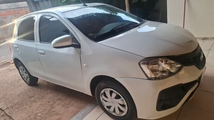 Toyota Etios X 1.3 Flex 16V 5P Mec. 2019