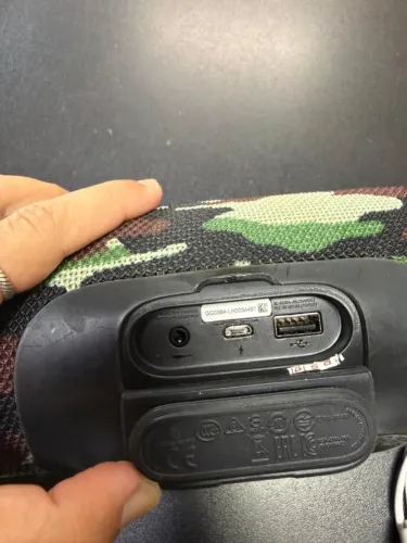 JBL Charge 3 ORIGINAL Camuflada