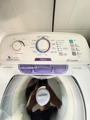 Máquina de Lavar Electrolux LAC11 - 10,5 kg