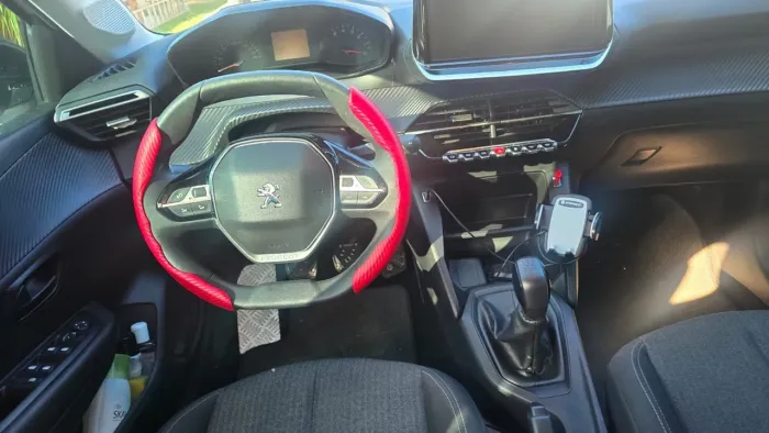 Peugeot 208 Like 1.0 Flex 6V 5P Mec. 2024