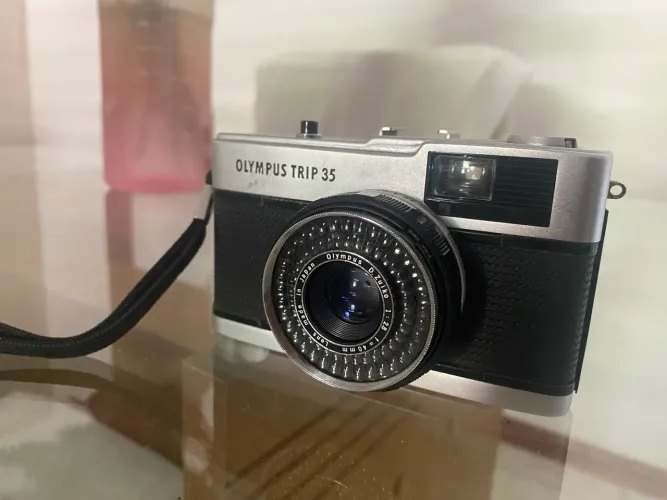 Olympus trip 35 