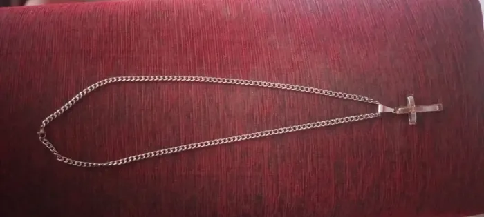 Cordão de aço
