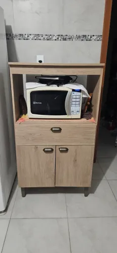 Armário para micro-ondas