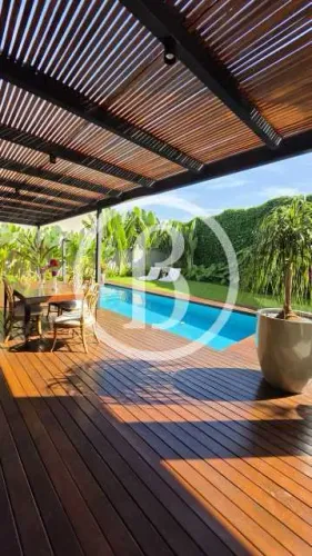 Casa em Condomínio : Duplex / Residencial / Barra da Tijuca
