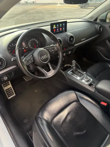 Audi A3 Sedan 1.4 TFSI Flex Tiptronic 4P 2017