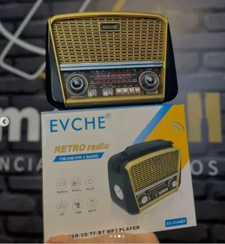 Rádio Retrô Portátil Recarregável