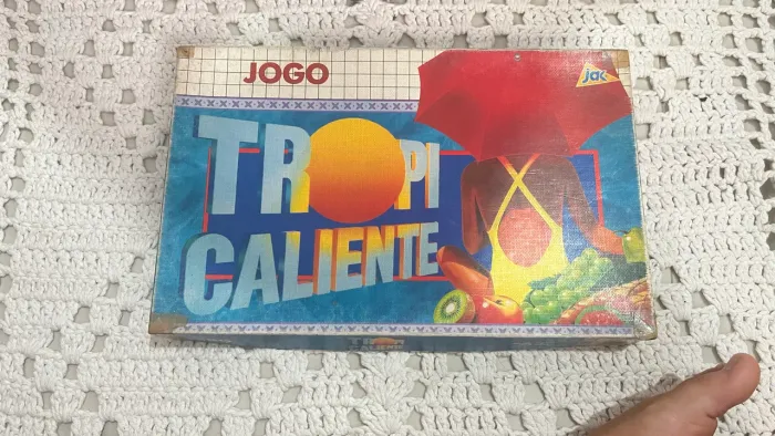 jogo de tabuleiro antigo Tropicalente