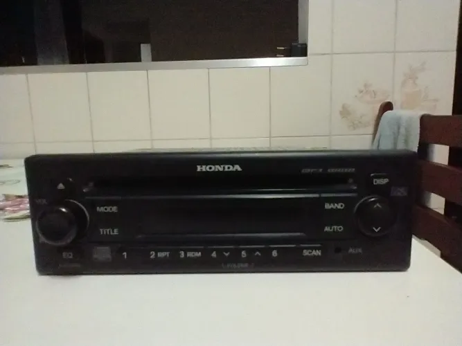 MP3 automotivo original Honda Clarion