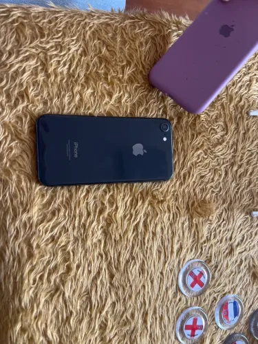 iPhone 8 em perfeito estado
