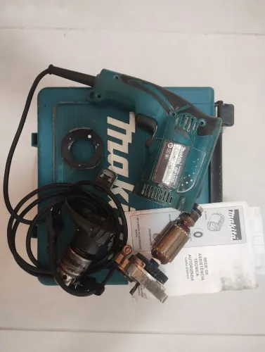 Furadeira Makita