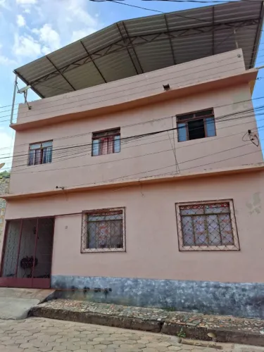 Vende-se essa casa em Rio casca com LOCALIZAÇÃO PRIVILEGIADA