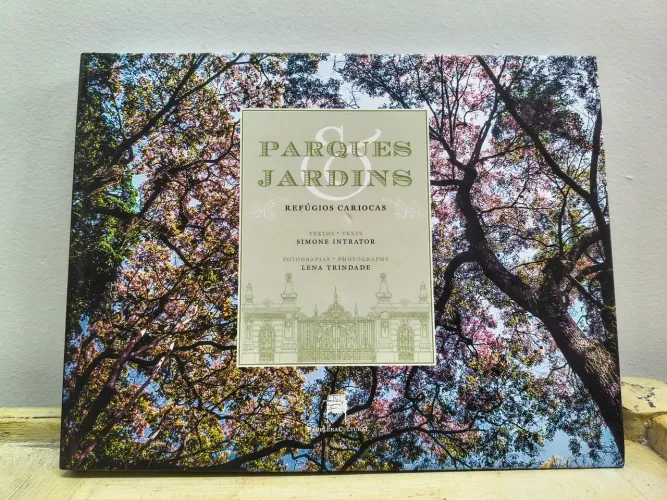 Livro Parques e Jardins. Refúgios Cariocas