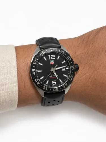 Relógio Tag Heuer Fórmula 1 WAZ1110