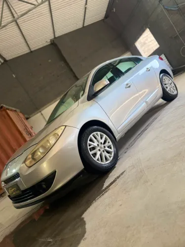 Renault Fluence Sed. Dynamique 2.0 16V Flex Mec. 2013