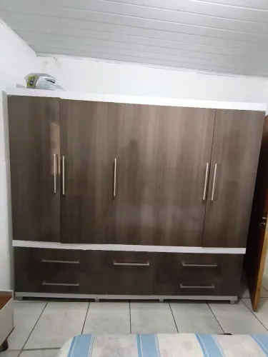 Vendo guarda roupa