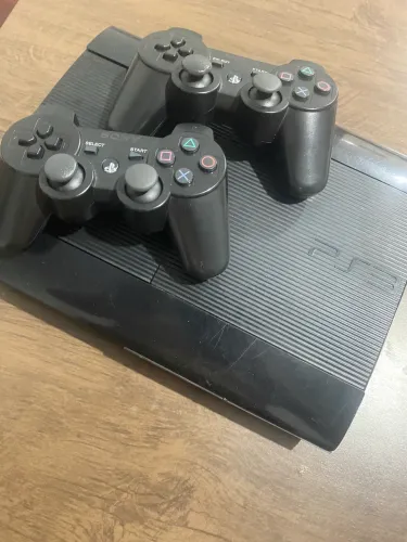 Ps3 slim semi novo ( desbloqueado )