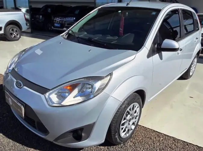 Ford Fiesta 1.0 Rocam SE Plus Hatch 8V Flex 4P Manual 2014