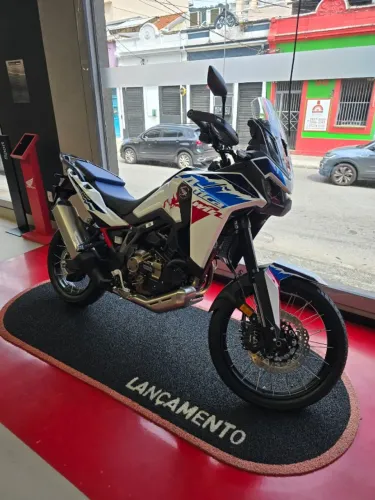 CRF 1100L AFRICA TWIN DCT HONDA - 2026/2026 CAMBIO AUTOMATICO