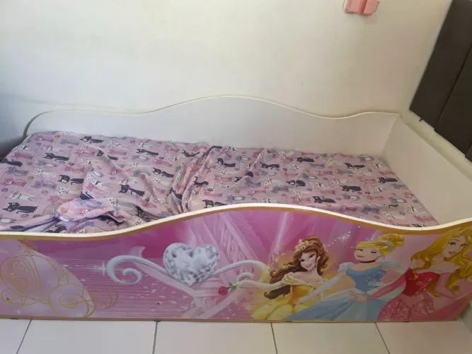 Cama infantil princesas