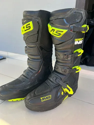 bota IMS de trilha 