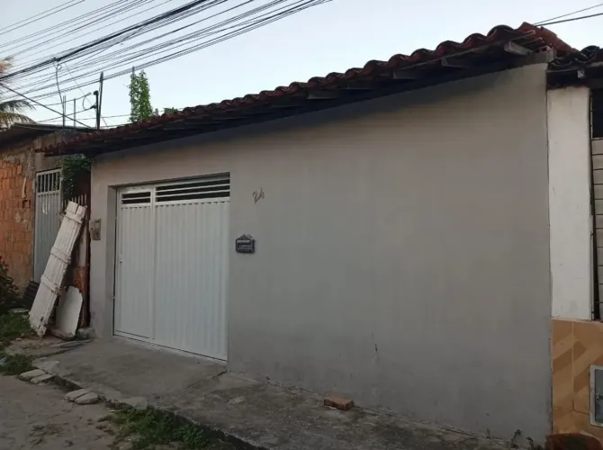 - Casa na Cidade Olímpica