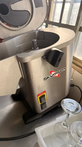 Processador de Alimentos Industrial Skymsen PA7 PRO 110V - Completo com Discos