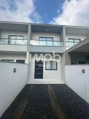 GEMINADO SEMIMOBILIADO COM 2 QUARTOS, TRÊS RIOS DO SUL