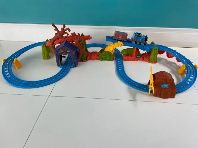 Thomas e seus amigos trilho do terror