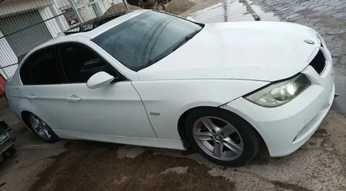 Bmw 325i 2008 Retrovisor Parachoque Lanterna Airbag Farol Porta Motor Sucata