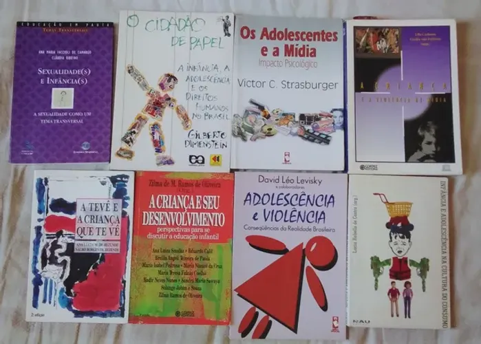 Livros de Serviço Social - usados pra Trabalho de Conclusão de curso
