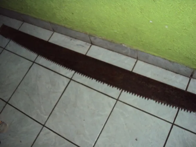 serra /serrotao antigo fita grande 1.80 decoraçao artesanatos