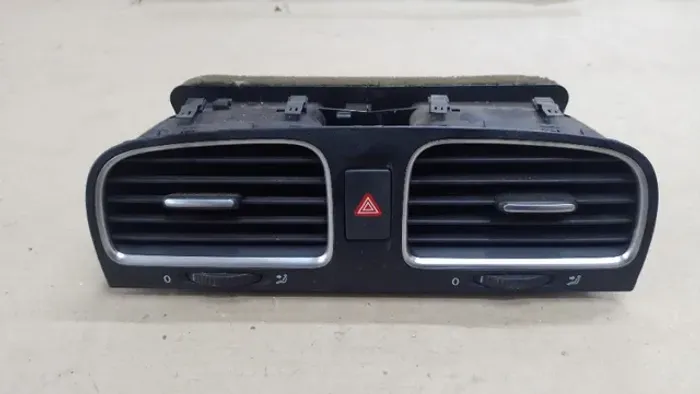Difusor De Ar Jetta 