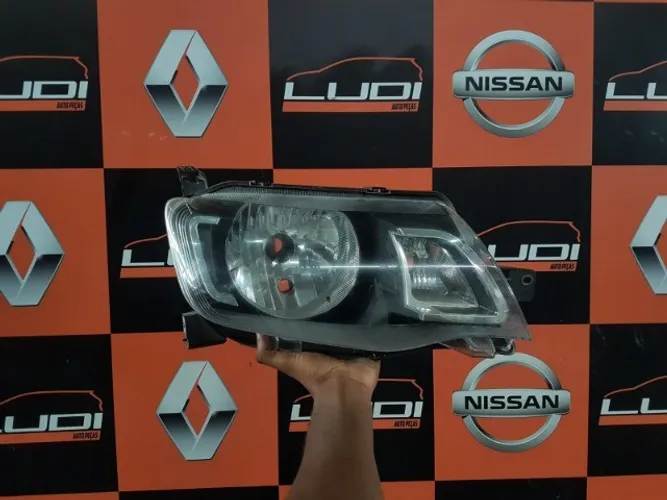 farol direito renault kwid 19.