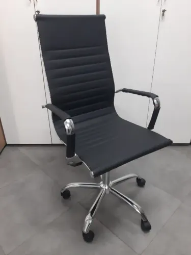 Poltrona Presidente Preta