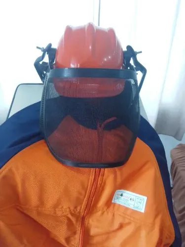 Roupa de proteção 360 para motosserra