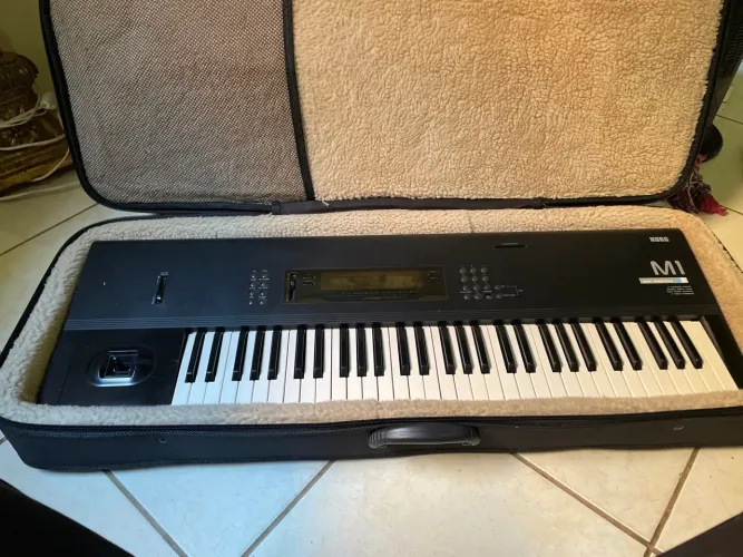 Teclado m1 korg
