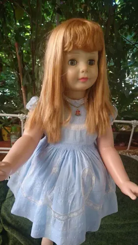 Boneca Amiguinha Antiga 