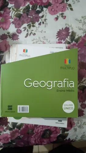 Livros Geografia ensino médio 1,2,3