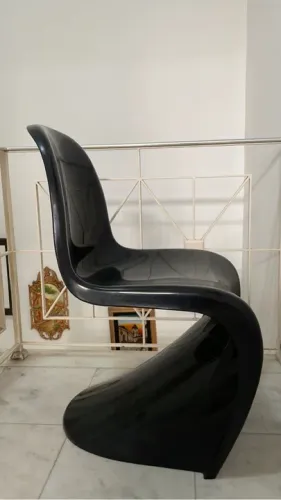 Cadeira design Panton Curve