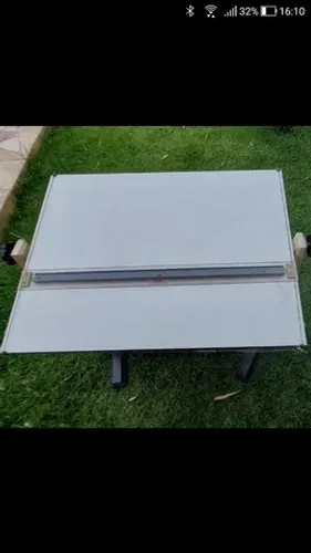 OPORTUNIDADE Mesa Robusta Projetista Trident Articulada 